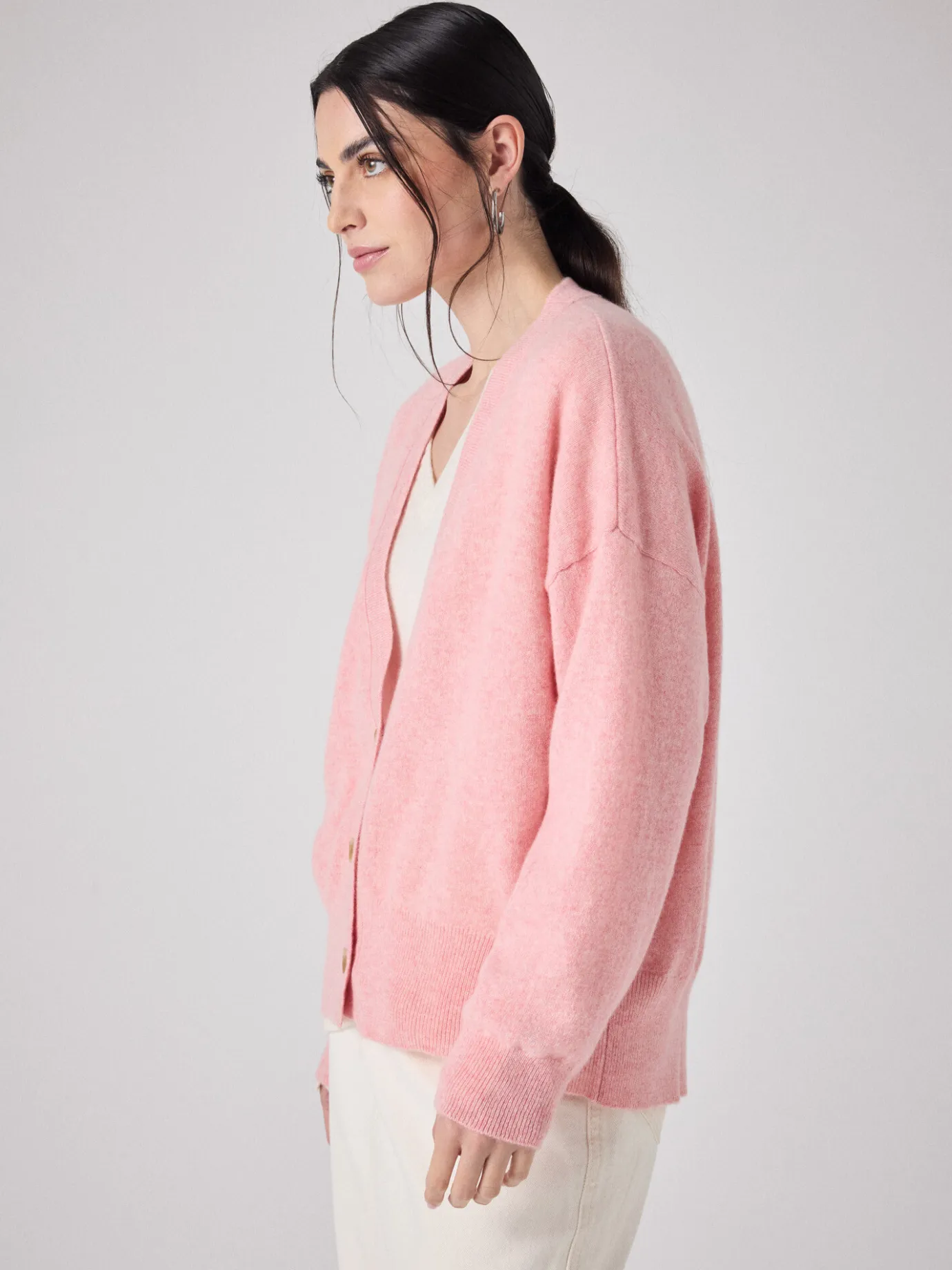 cardigan_cachemire_manille_3-2.webp Discount Cardigan cachemire Manille Gilets & Cardigans | Le Cachemire·Gilets & Cardigans