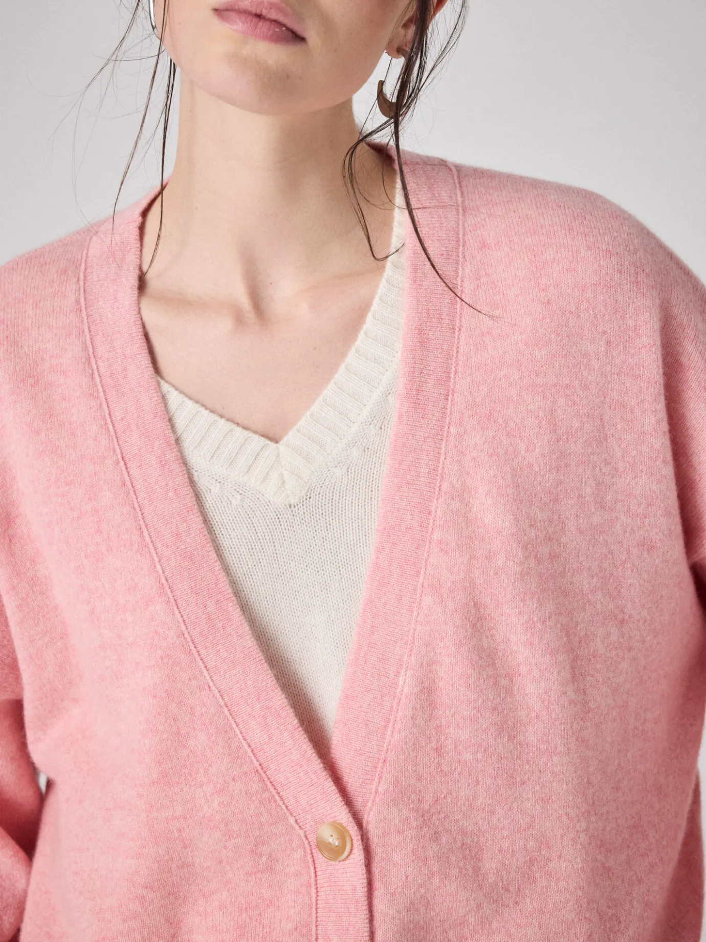 cardigan_cachemire_manille_4.webp Discount Cardigan cachemire Manille Gilets & Cardigans | Le Cachemire·Gilets & Cardigans