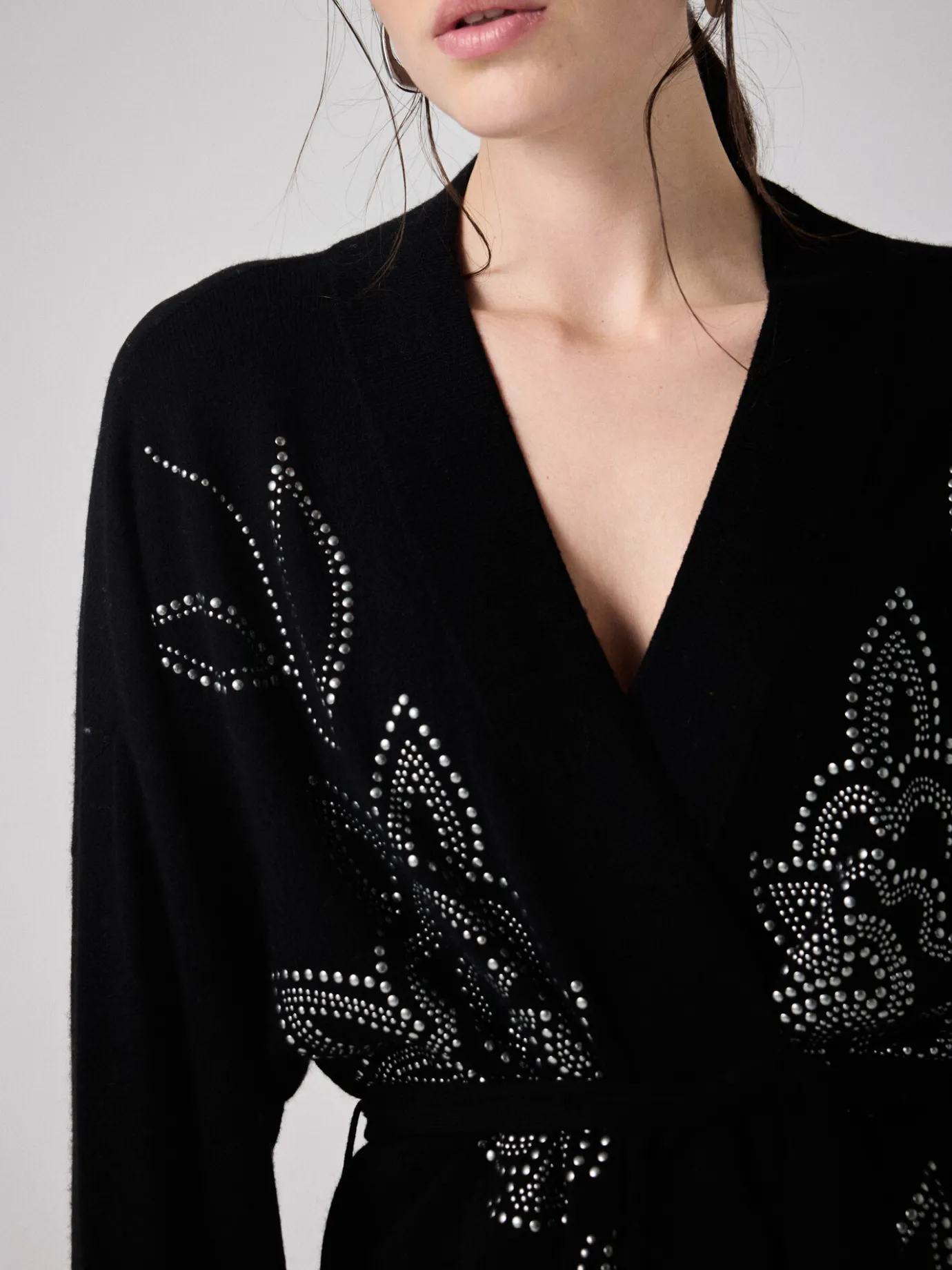 cardigan_laine_et_cachemire_kaly_5-1.webp Hot Cardigan laine et cachemire Kaly Gilets & Cardigans