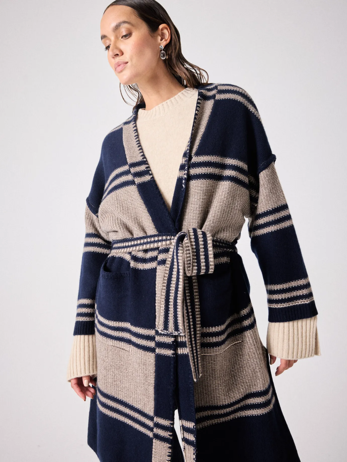 cardigan_laine_et_cachemire_ysee_2.webp Best Cardigan laine et cachemire Ysee Gilets & Cardigans