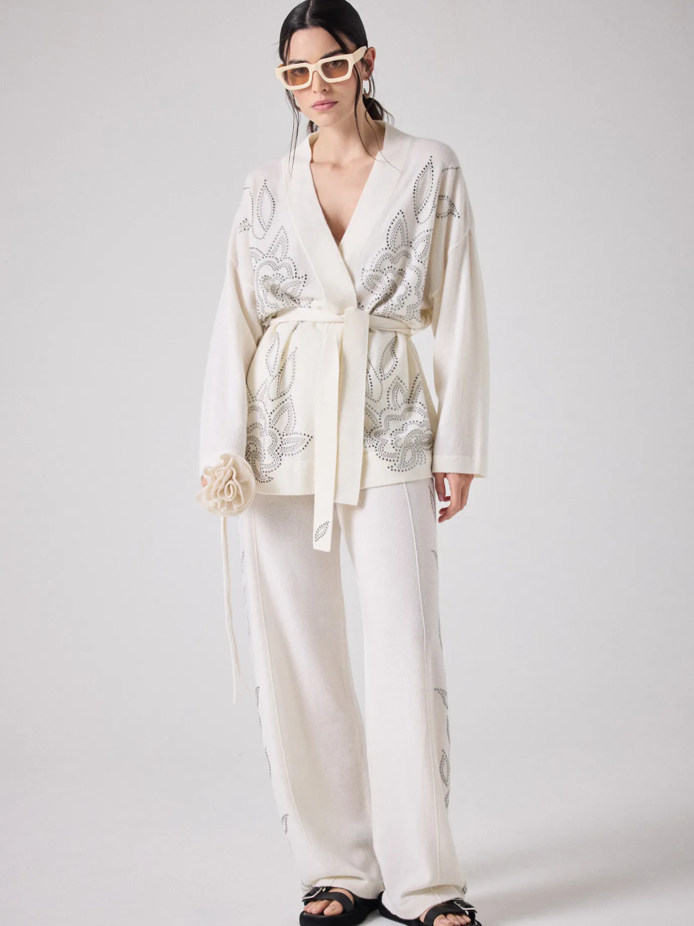 fleur_cachemire_paloma_3-6.webp Fashion Fleur cachemire Paloma Accessoires | Le Cachemire·Accessoires