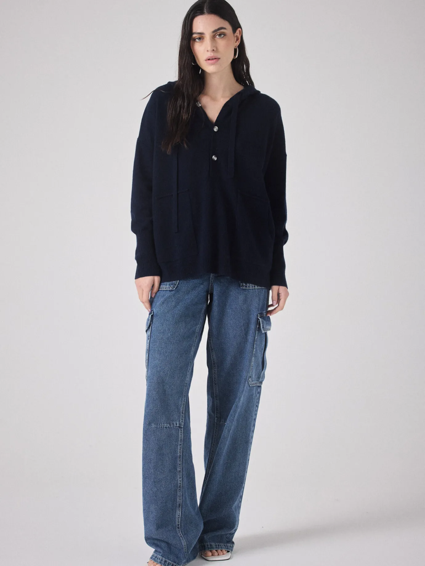 pull__capuche_cachemire_ariana_3-2.webp Cheap Pull à capuche cachemire Ariana Pulls & Ponchos | Le Cachemire·Pulls & Ponchos