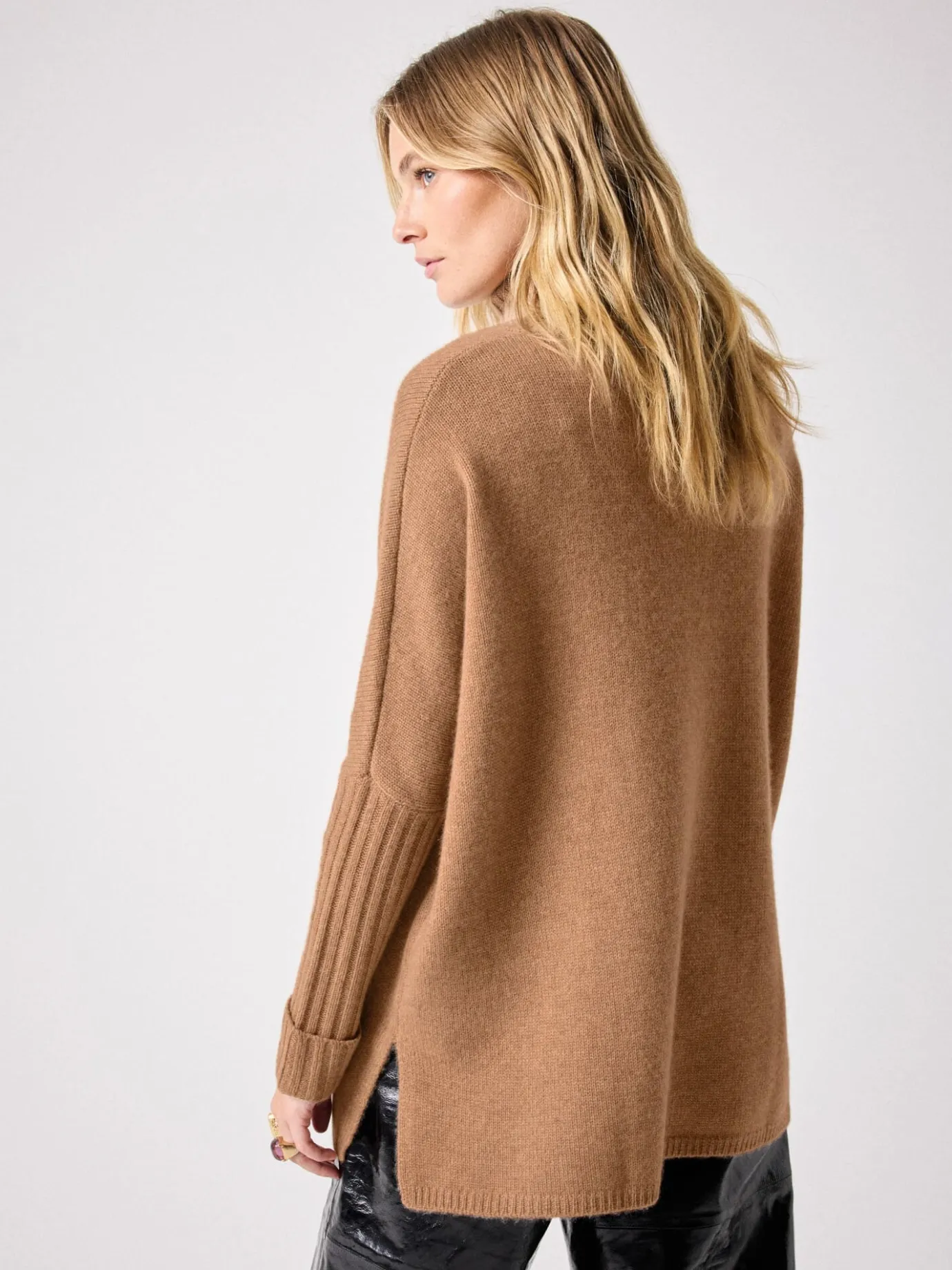 pull_cachemire_agathe_3.webp Best Pull cachemire Agathe Pulls & Ponchos | Le Cachemire·Pulls & Ponchos