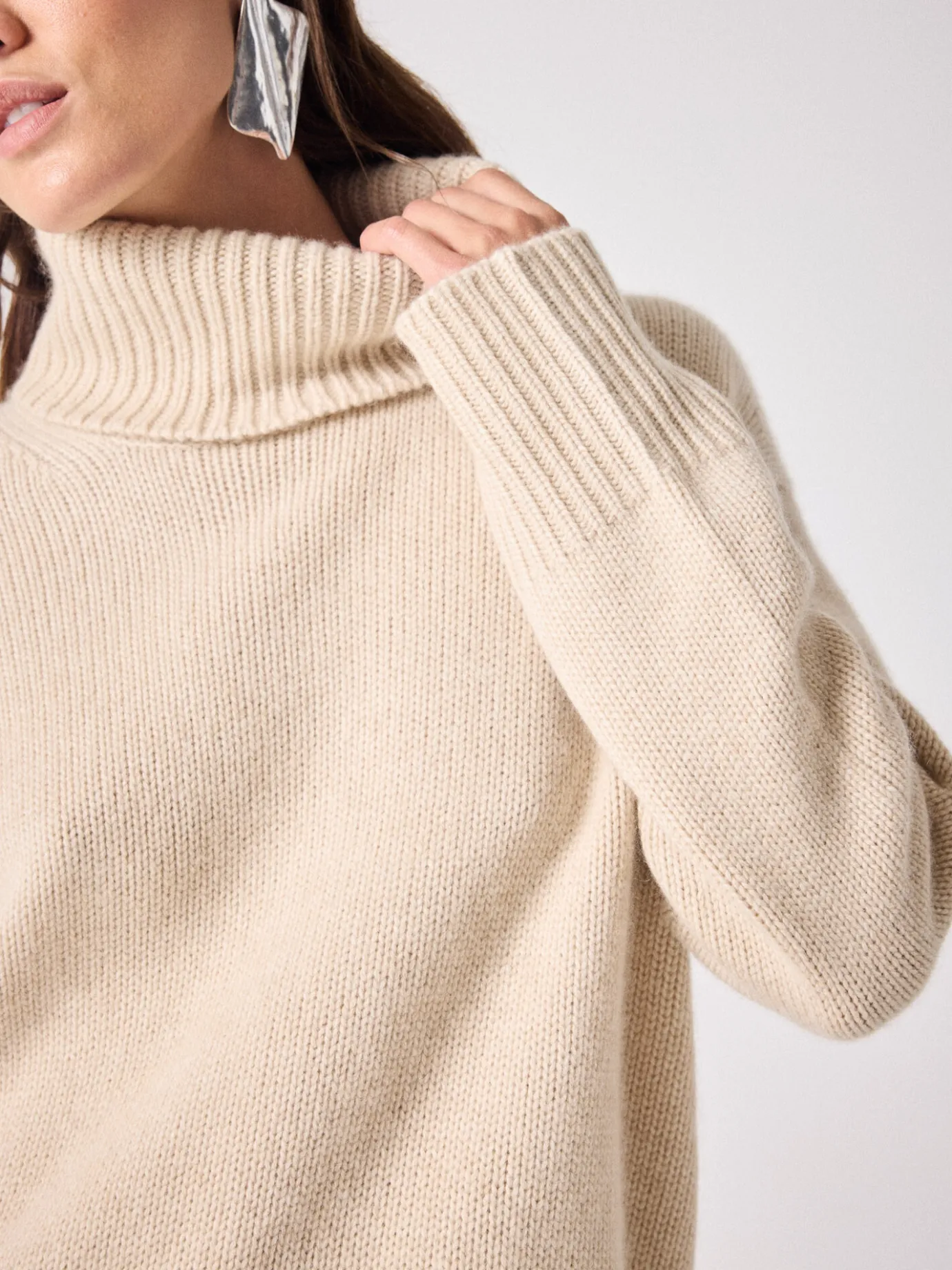 pull_cachemire_audrey_4-1.webp Hot Pull cachemire Audrey Pulls & Ponchos | Le Cachemire·Pulls & Ponchos