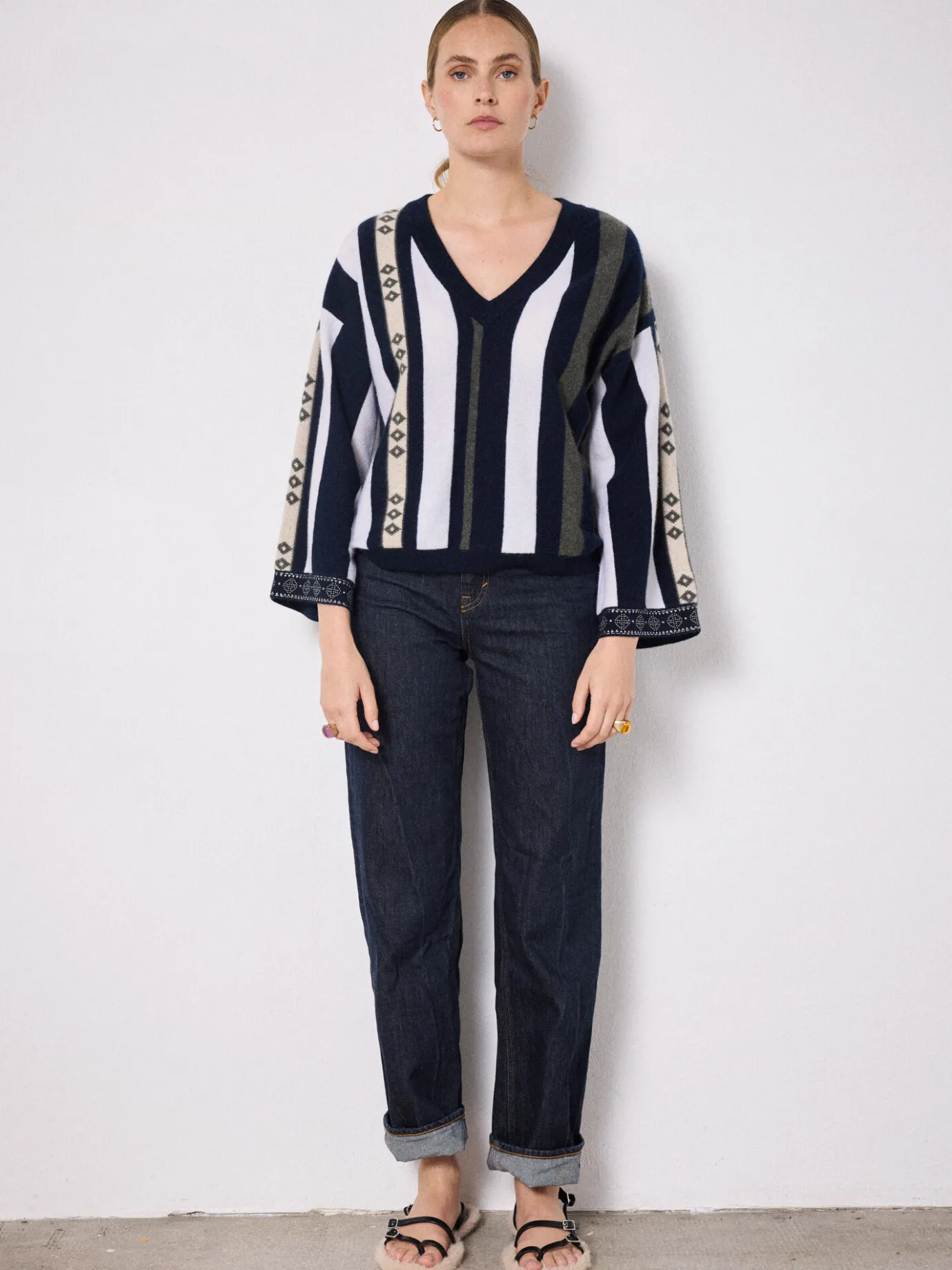 pull_cachemire_swanel_7-1.webp Discount Pull cachemire Swanel Pulls & Ponchos | Le Cachemire·Pulls & Ponchos