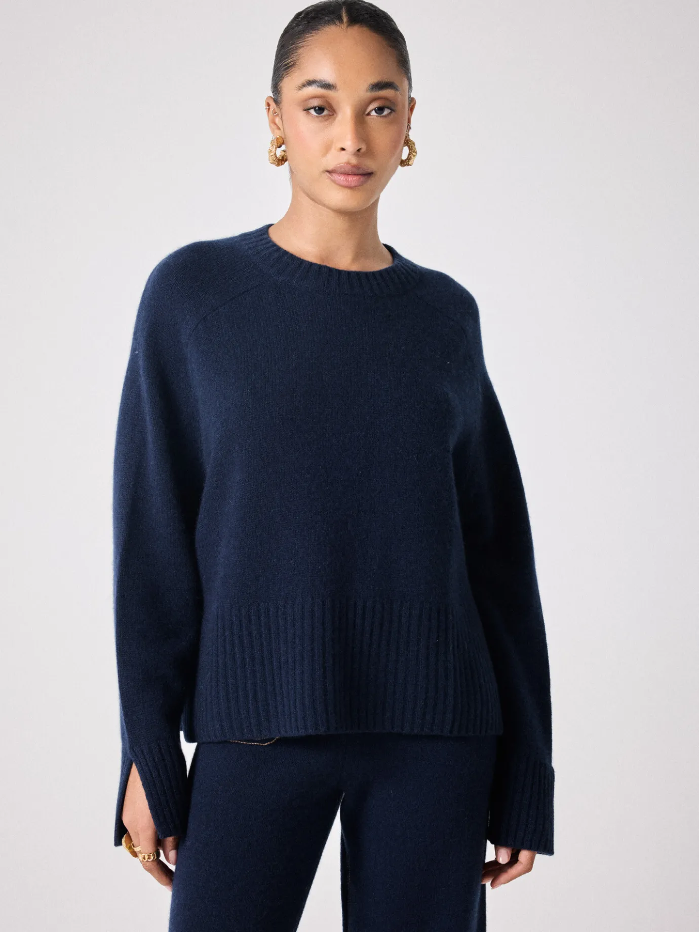 pull_cachemire_xenia_2-2.webp Outlet Pull cachemire Xenia Pulls & Ponchos | Le Cachemire·Pulls & Ponchos