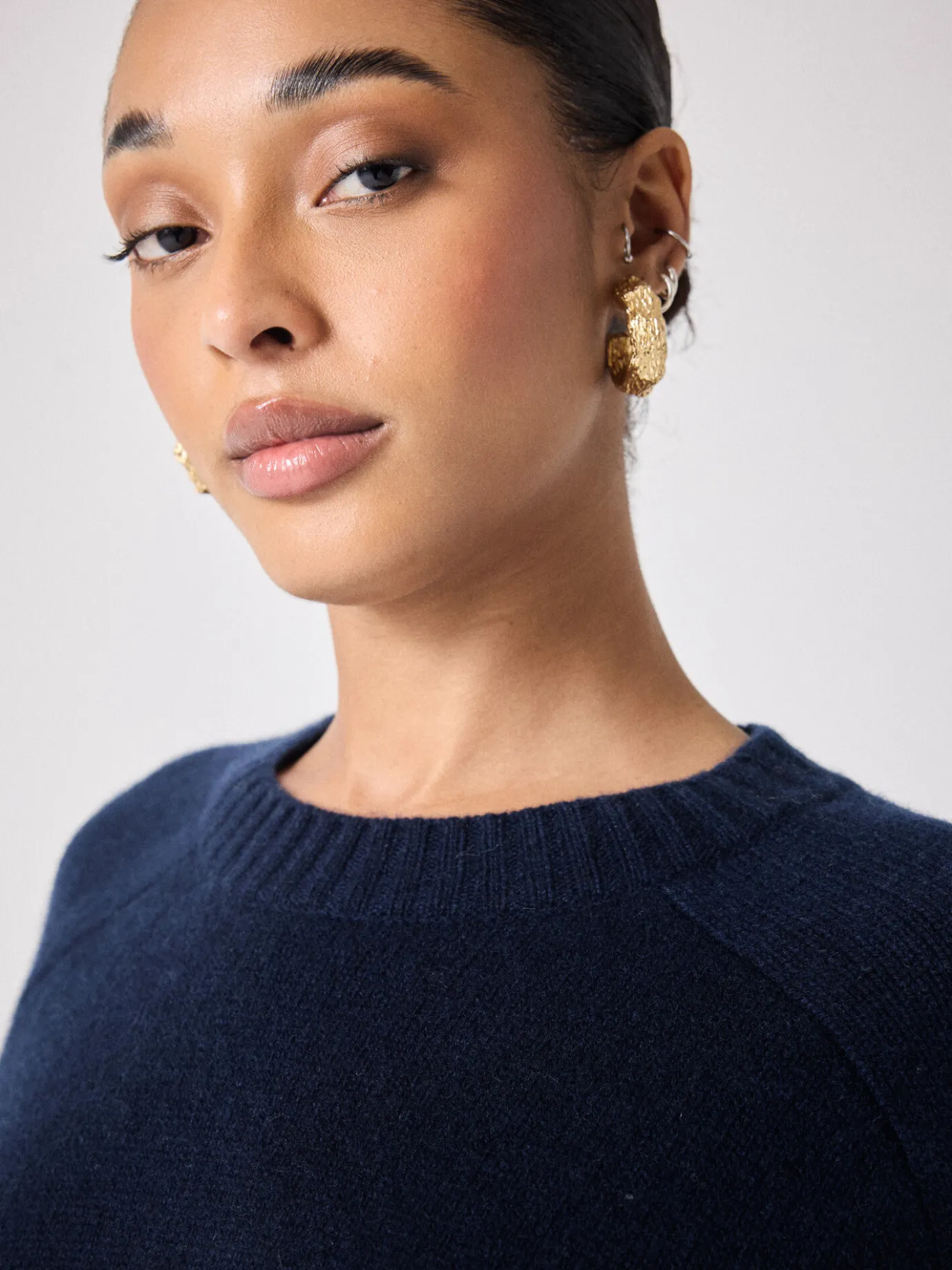pull_cachemire_xenia_7-1.webp Outlet Pull cachemire Xenia Pulls & Ponchos | Le Cachemire·Pulls & Ponchos