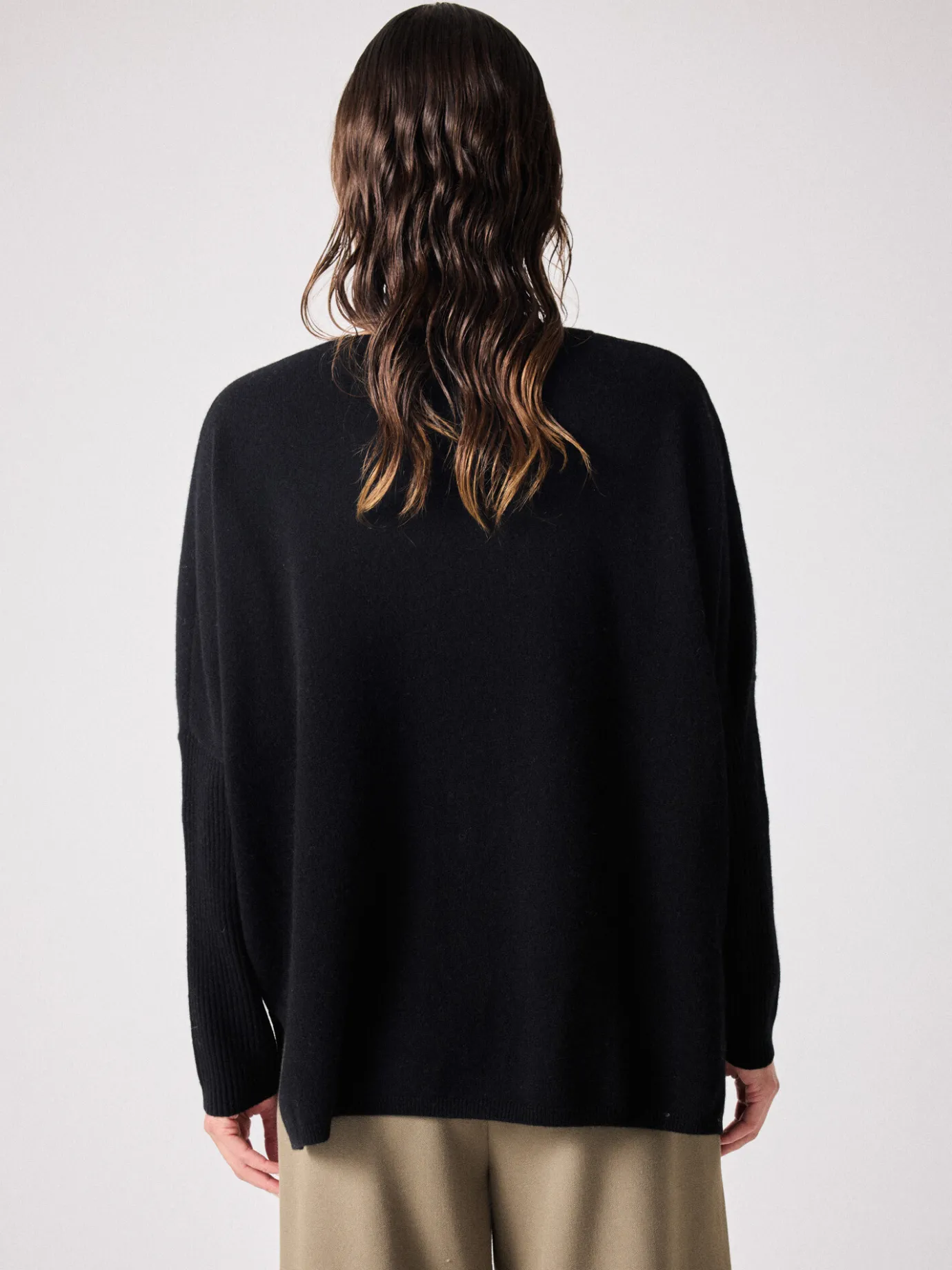 pull_laine_cachemire_alishi_4-1.webp Shop Pull laine cachemire Alishi Pulls & Ponchos