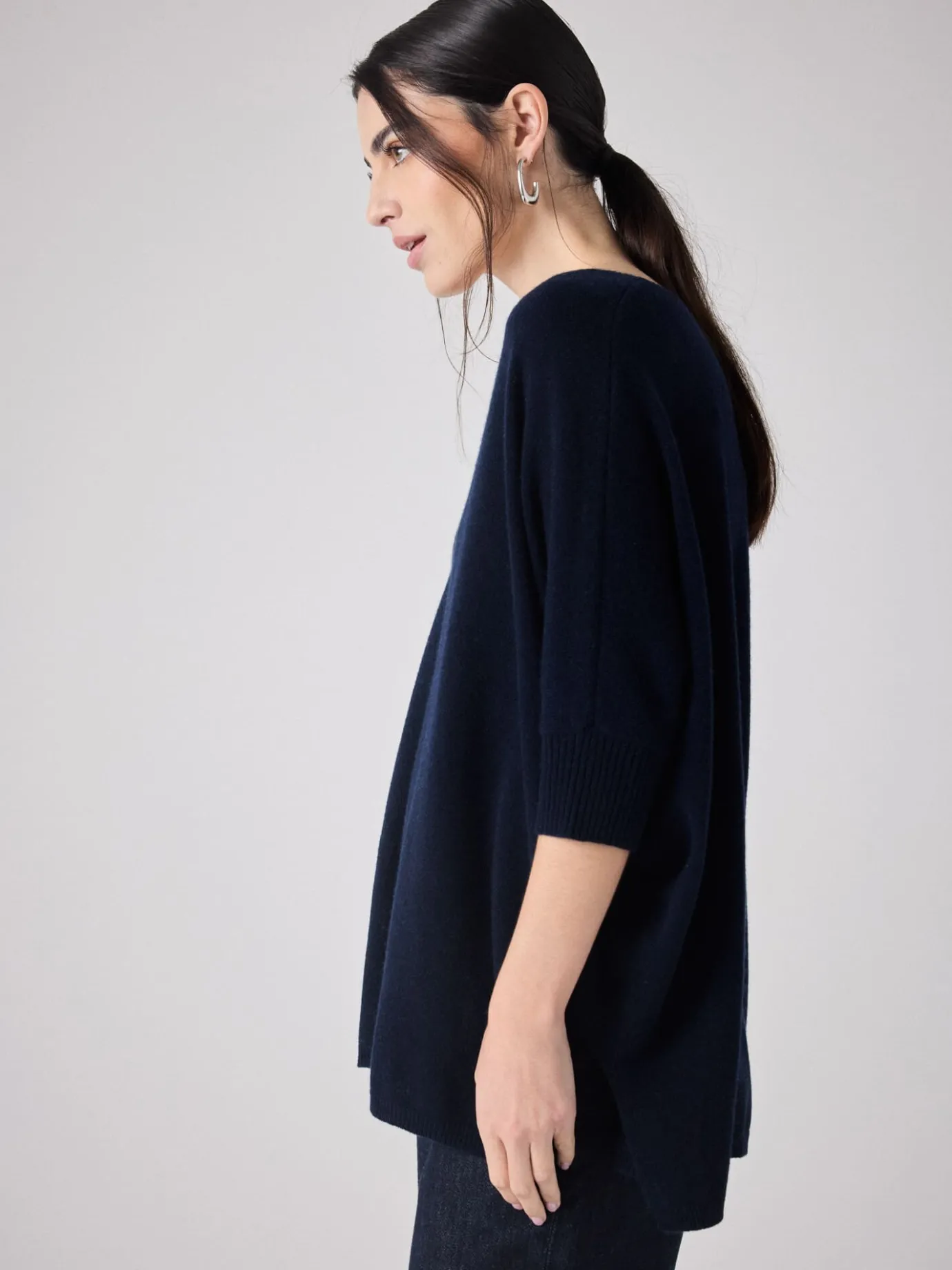 pull_poncho_cachemire_aimee_3-7.webp Store Pull poncho cachemire Aimee Pulls & Ponchos | Le Cachemire·Pulls & Ponchos