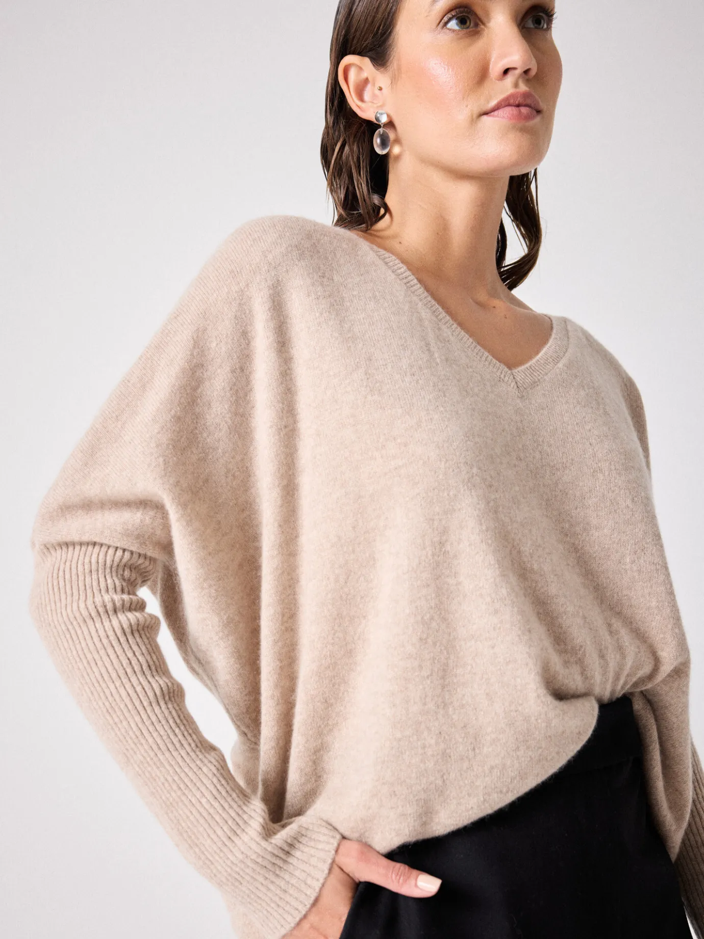 Shop Pull poncho cachemire Faustine Pulls & Ponchos | Le Cachemire·Pulls & Ponchos