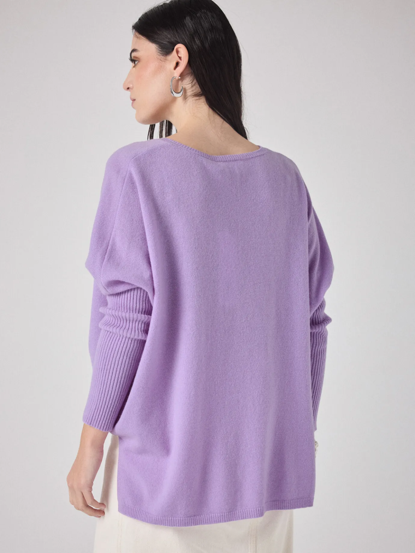 pull_poncho_cachemire_faustine_6-2.webp Fashion Pull poncho cachemire Faustine Pulls & Ponchos | Le Cachemire·Pulls & Ponchos