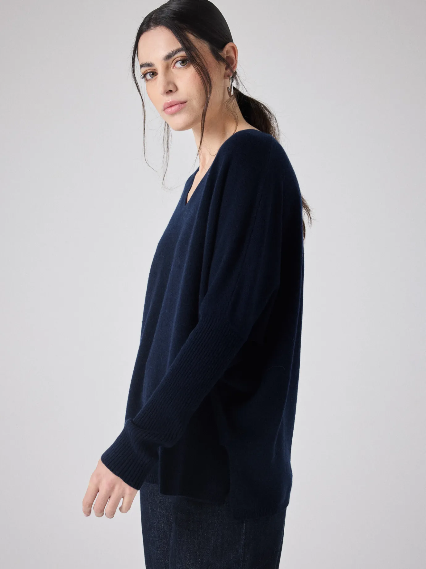 pull_poncho_cachemire_faustine_6-3.webp Online Pull poncho cachemire Faustine Pulls & Ponchos | Le Cachemire·Pulls & Ponchos
