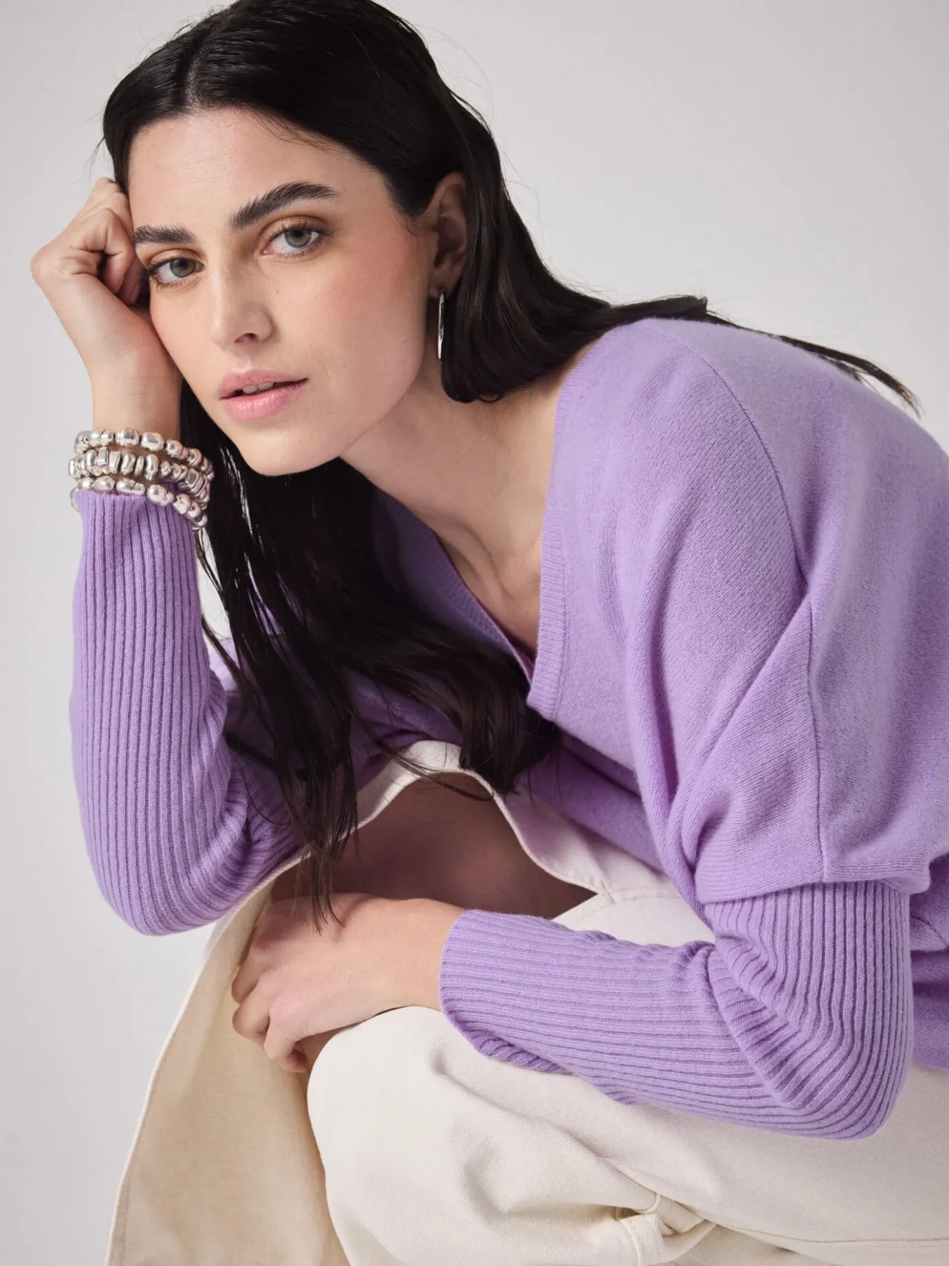 pull_poncho_cachemire_faustine_7-2.webp Fashion Pull poncho cachemire Faustine Pulls & Ponchos | Le Cachemire·Pulls & Ponchos