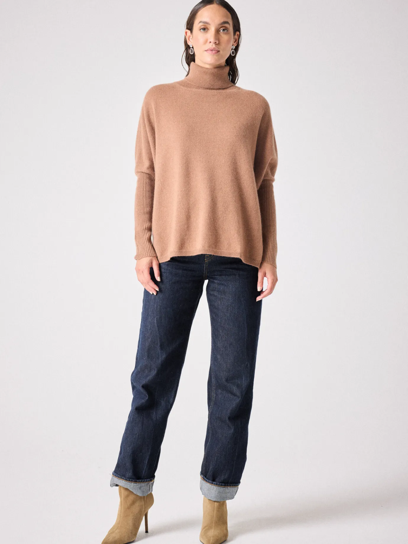pull_poncho_cachemire_margareth_2-6.webp Store Pull poncho cachemire Margareth Pulls & Ponchos | Le Cachemire·Pulls & Ponchos